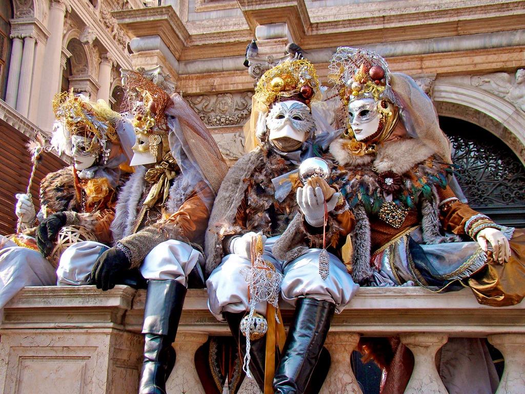 Carnival of Venice: The Best Time to Visit Venice